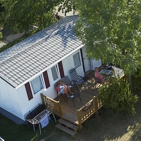 Holiday park Camping Oase Praha 4*